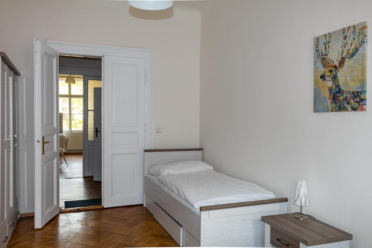 Welcome Hostel & Apartments Praguecentre Ngoại thất bức ảnh